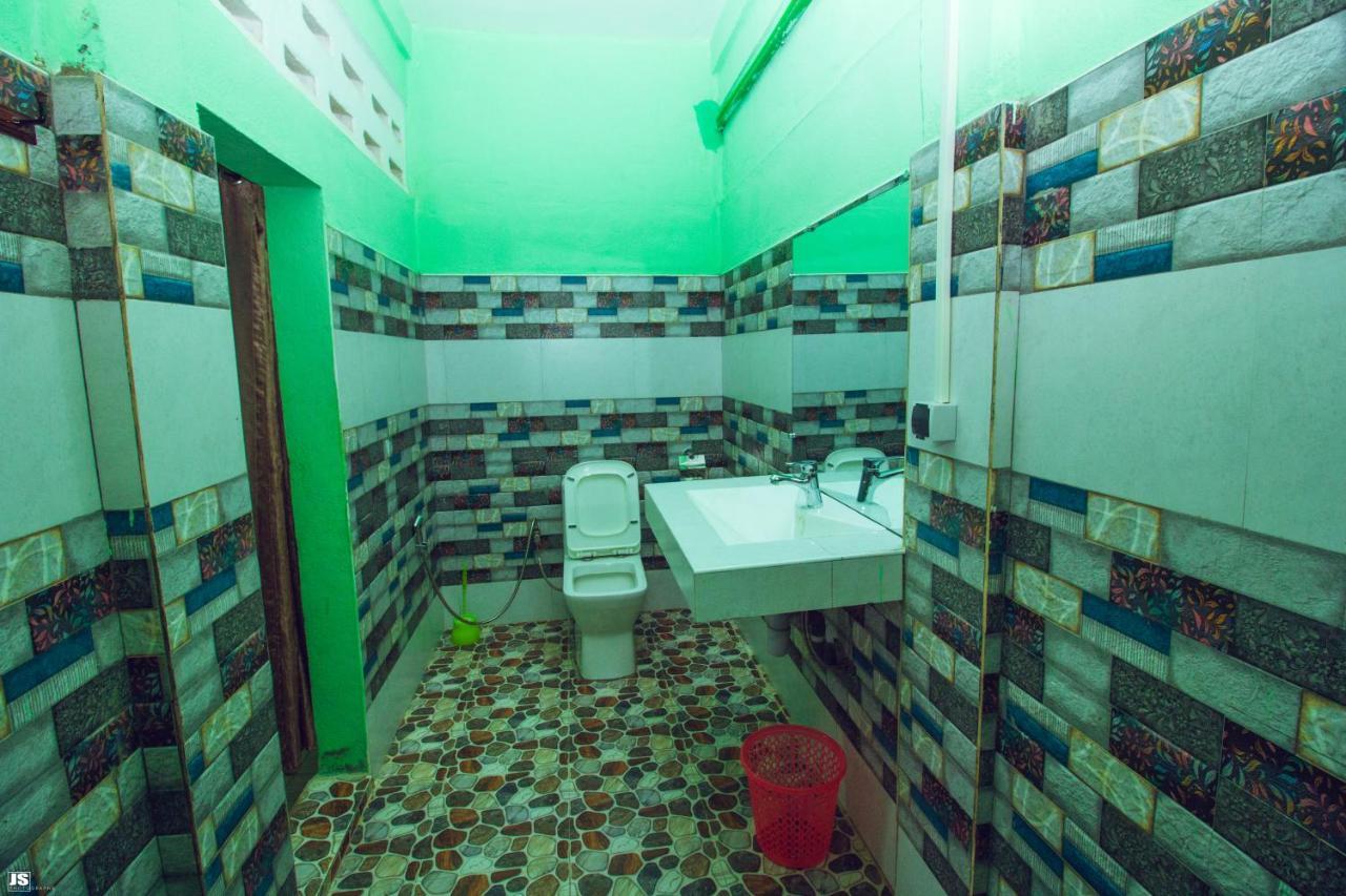 Hotel National Ambilobe Экстерьер фото